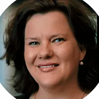 Associate Professor Elizabeth Jackson